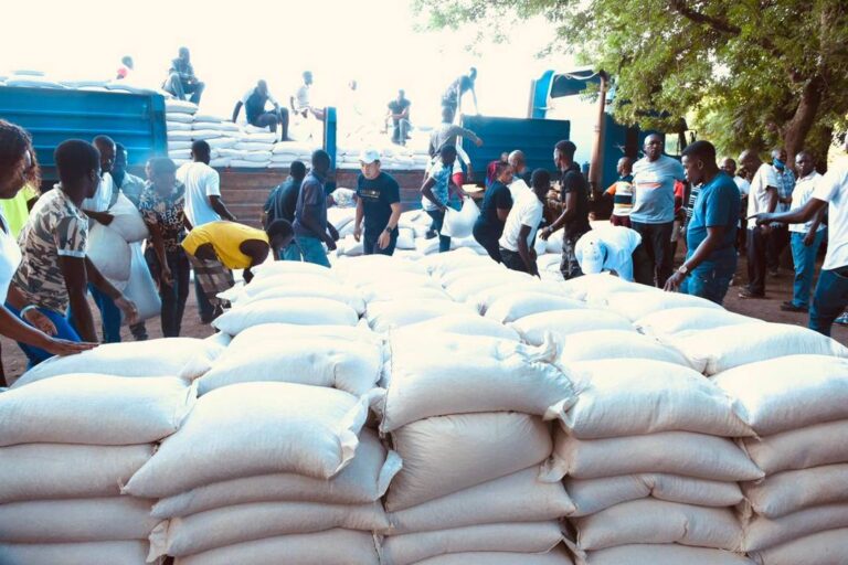 Prophet Bushiri Saves 1200 Disaster Victims in Chikwawa: To Camp in Lower Shire For 10 Days to Reach More