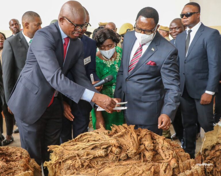 Chakwera opens 2023 Tobacco Marketing Season with $2.40 price